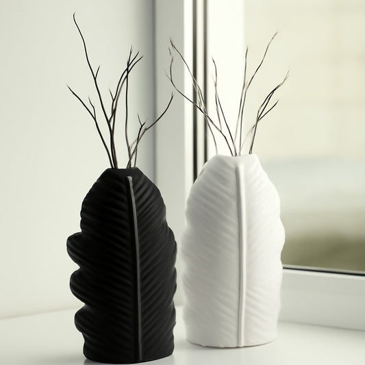 Noirc &  Blanc LeafForm Vases